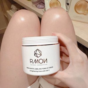 Trang Chủ Kem nâng tone dưỡng da body RMON